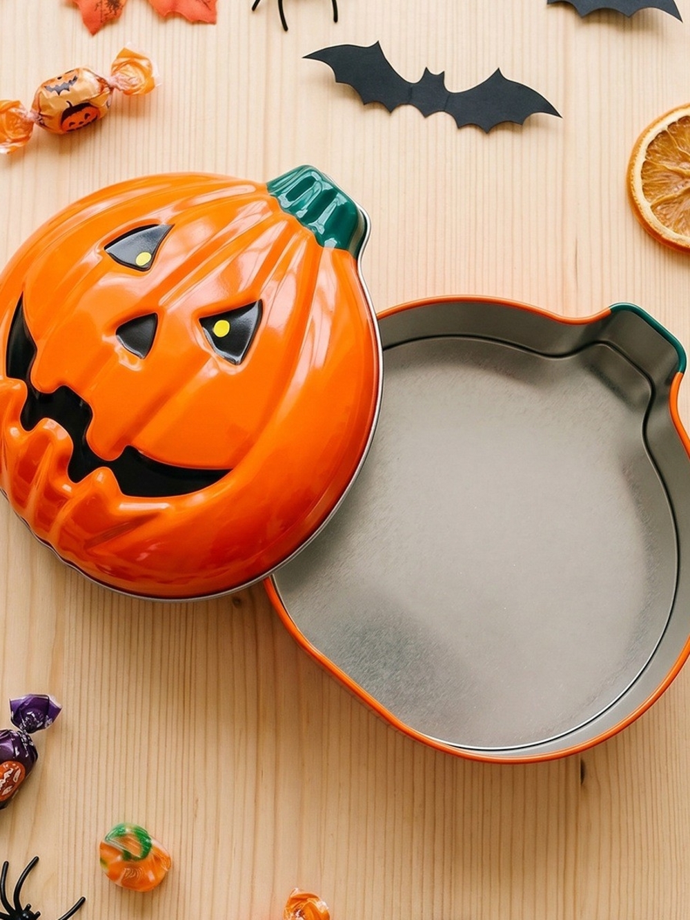 Halloween Pumpkin Treat Tin - Orange Pumpkin Candy Box
